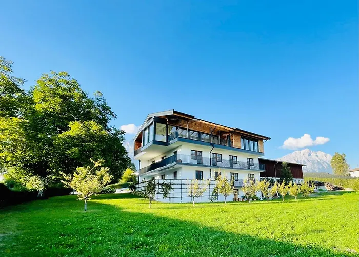 Ferienwohnungen Lukaserhof